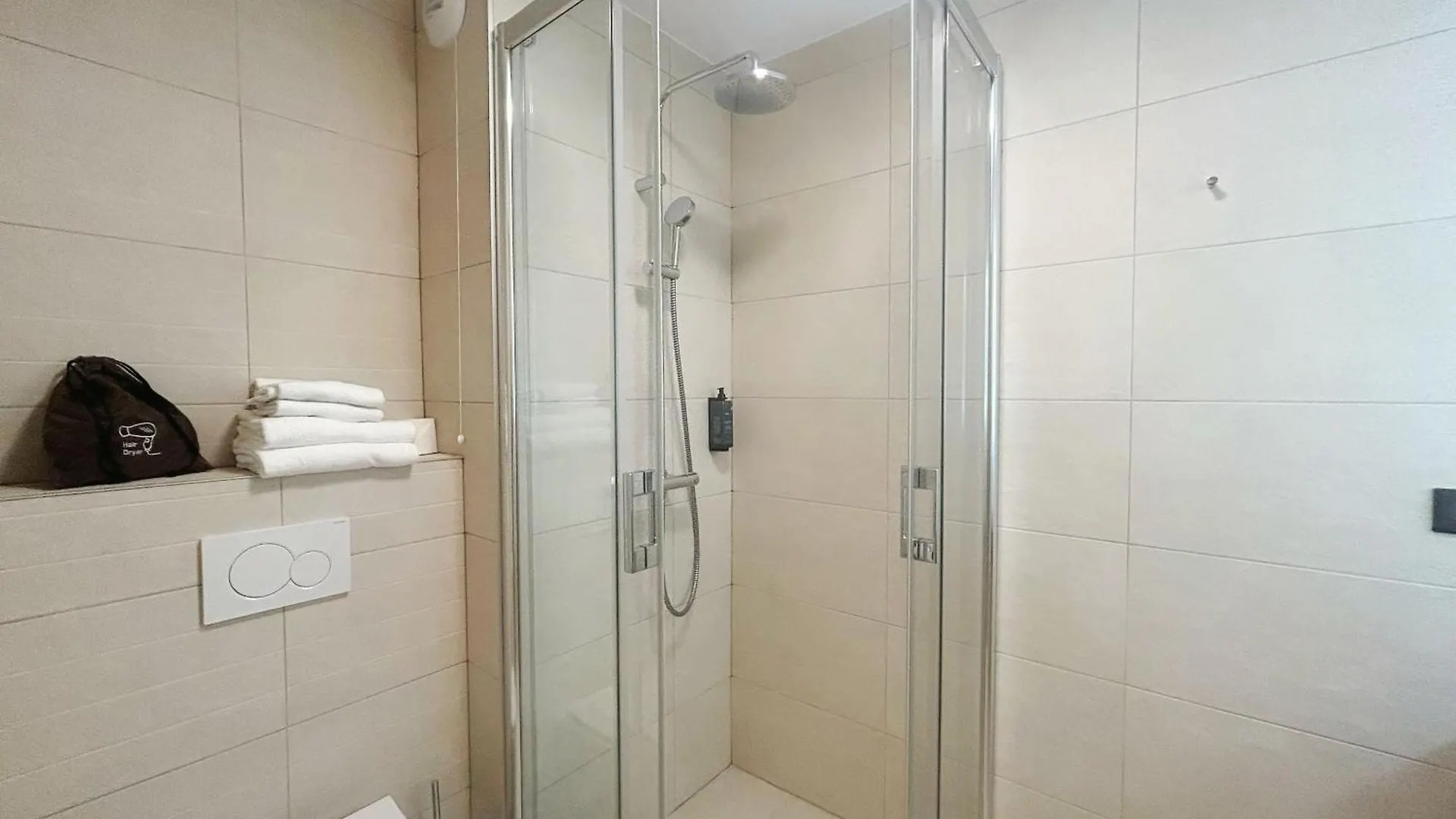 Hotel Oden Paris Ivry